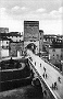 Padova,1937-In bicicletta sul ponte Molino. (Adriano Danieli)